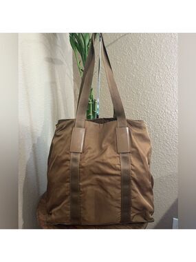PRADA TESSUTO NYLON SHOPPING TOTE